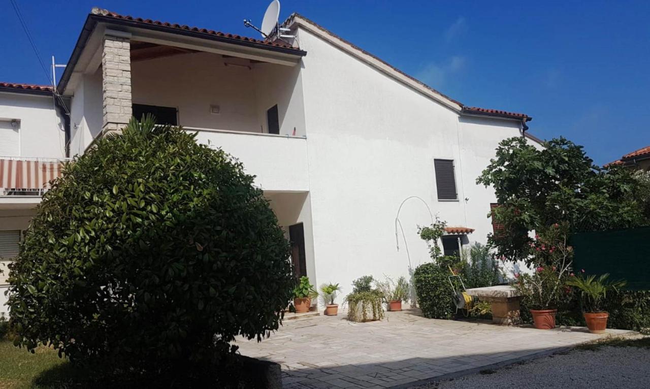 Maria Mare Appartement Rovinj Buitenkant foto