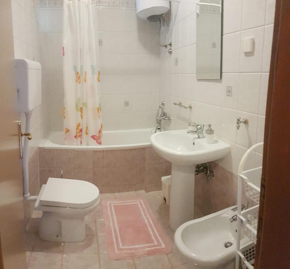 Maria Mare Appartement Rovinj Buitenkant foto