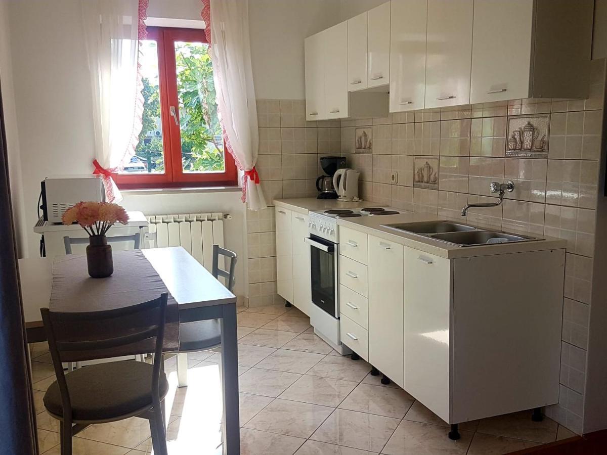 Maria Mare Appartement Rovinj Buitenkant foto