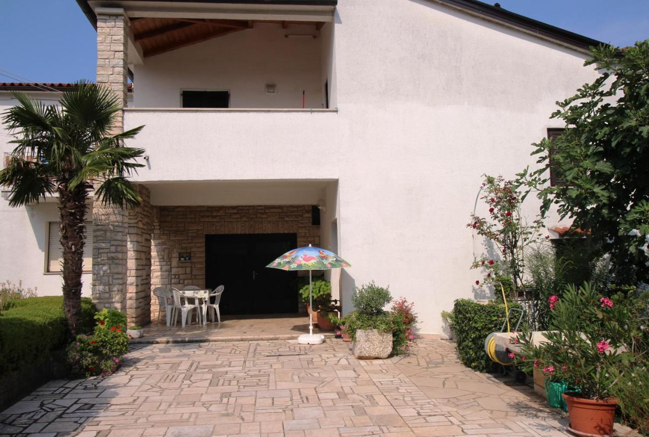 Maria Mare Appartement Rovinj Buitenkant foto
